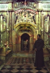 Tomb of Christ_holy sepulchre_calvary 14th station_holy sepulchre_tomb of jesus_anastasis_chapel of the angel