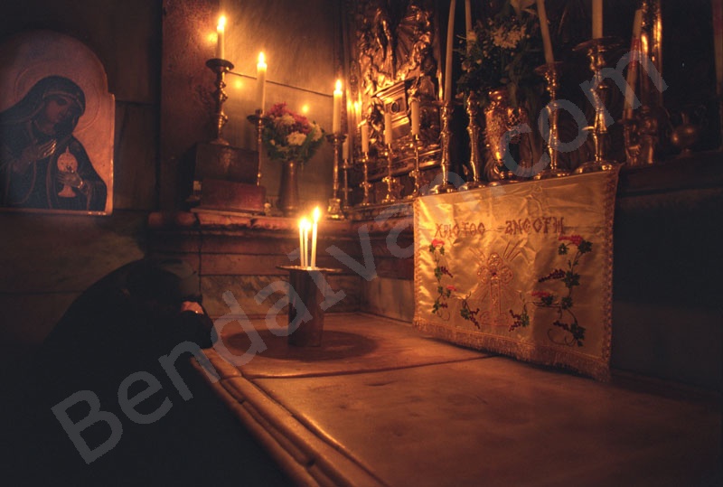 The Tomb – The aedicule, the artificial structure that stands in the center of the anastasis, simulates the original two-roomed tomb of hewn stone. One enters the first room, the Chapel of the Angel, 