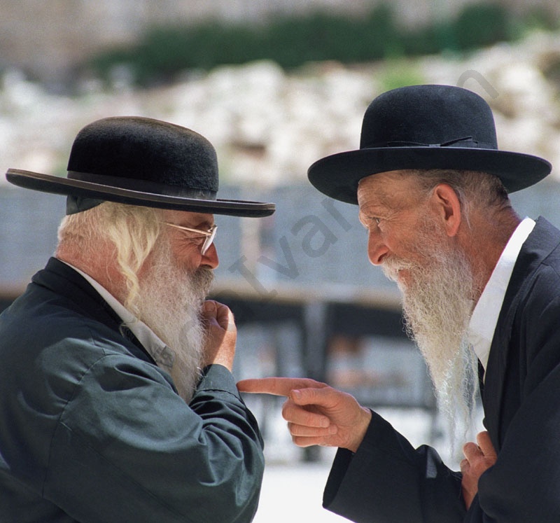  Jerusalem. Ultraortodox Jews. Ortodox Jews man at the street.