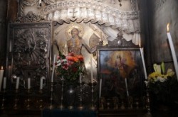 Tomb of Christ_holy sepulchre_calvary 14th station_holy sepulchre_tomb of jesus_anastasis_chapel of the angel