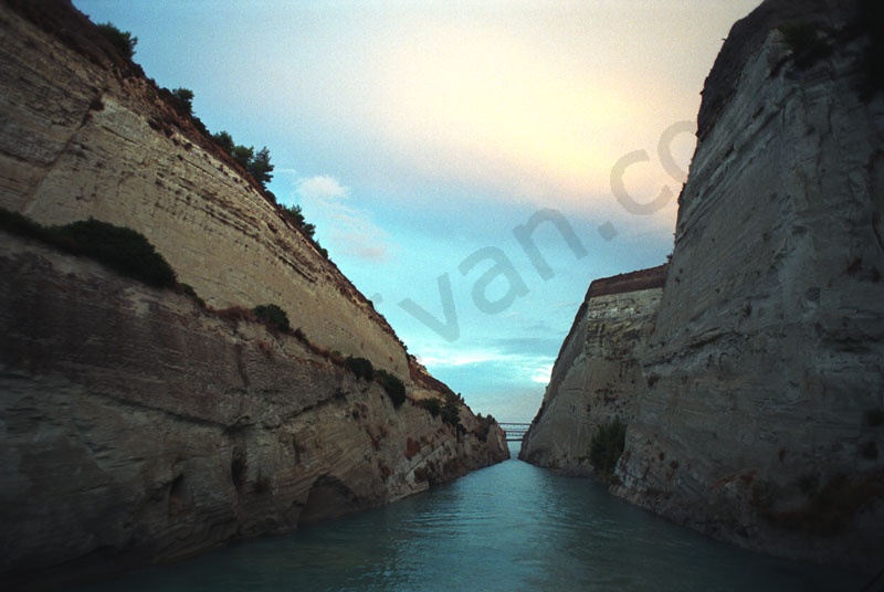 Korinthos-chanal