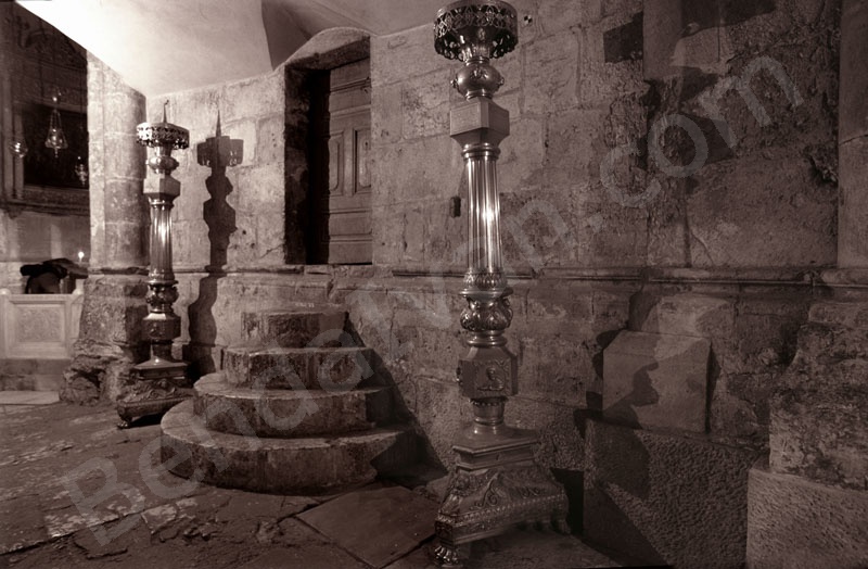 Coridor behind Chatolicon