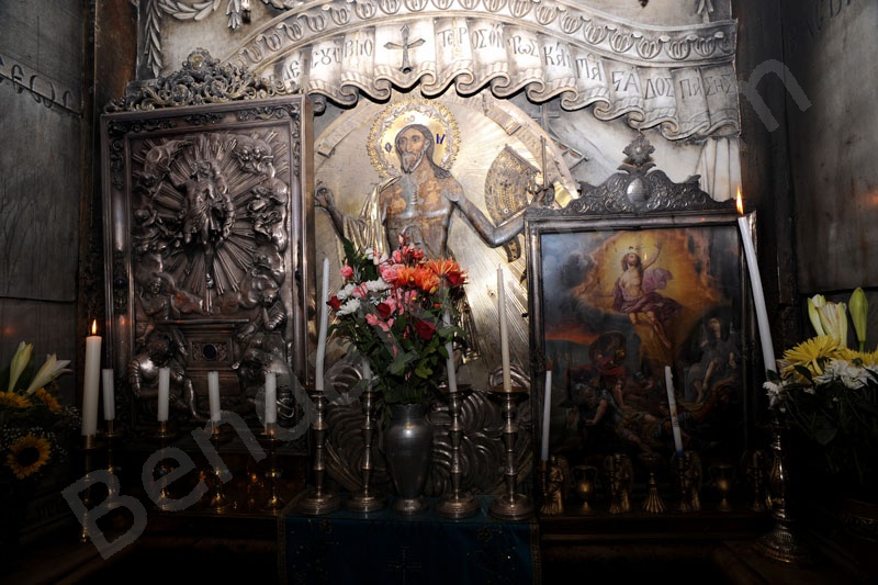 Tomb of Christ_holy sepulchre_calvary 14th station_holy sepulchre_tomb of jesus_Maria Magdalena_Joseph Arimathea_