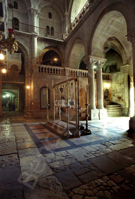 Holy Sepulcher_Holy Land_Holy Prison_Tomb of Christus_Stone of the Unction_Golgotha_Roman Catholics_Greek orthodox_