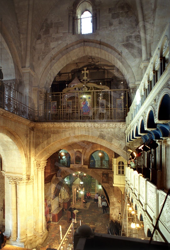 Holy Sepulcher_Holy Land_Holy Prison_Tomb of Christus_Stone of the Unction_Golgotha_Roman Catholics_Greek orthodox_