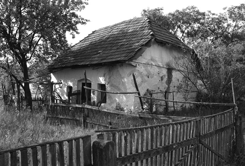 Only a narrow road connects it to the modern world, the silently becoming depopulated csereháti village Tornabarakony.